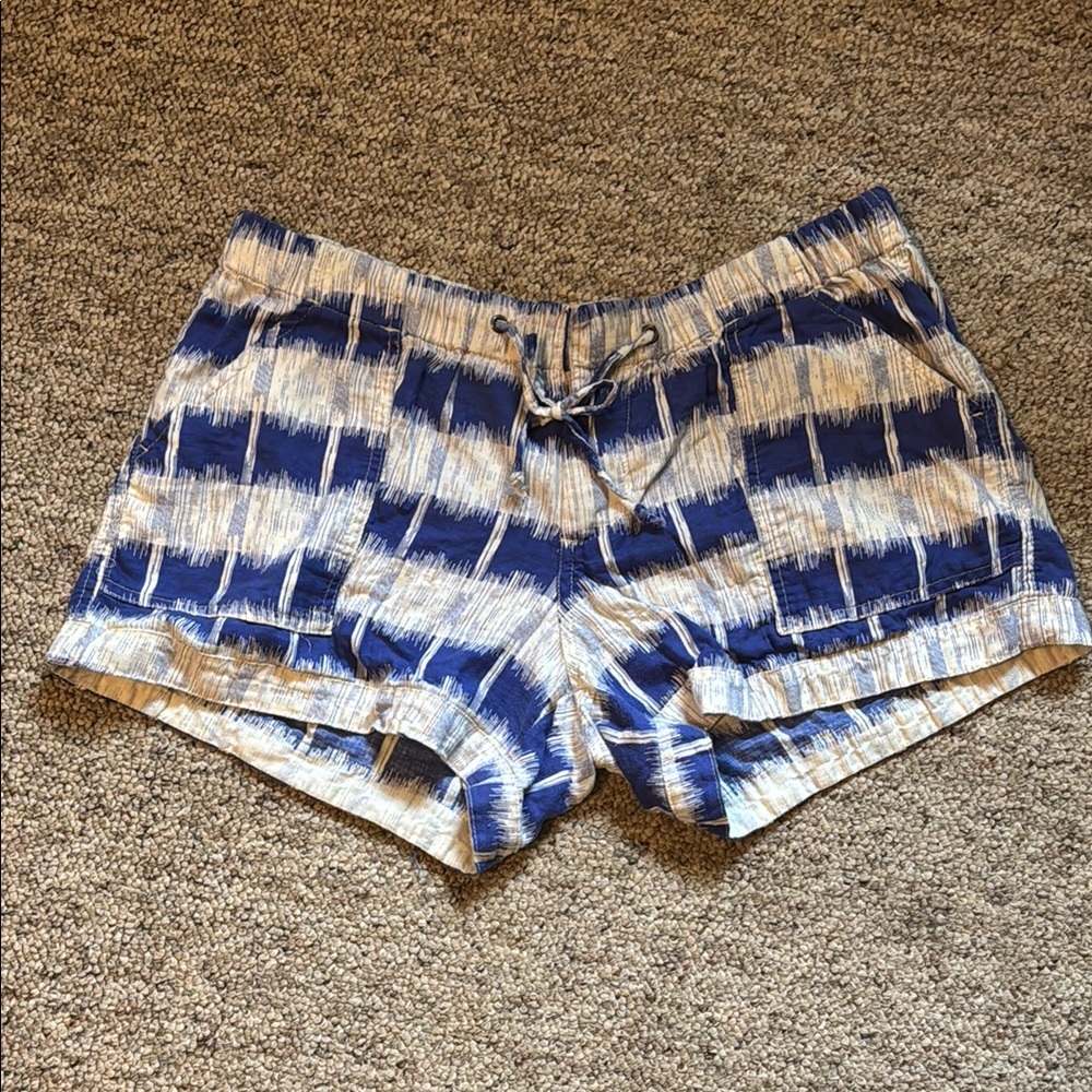 Blue and White Patterned Women's Shorts